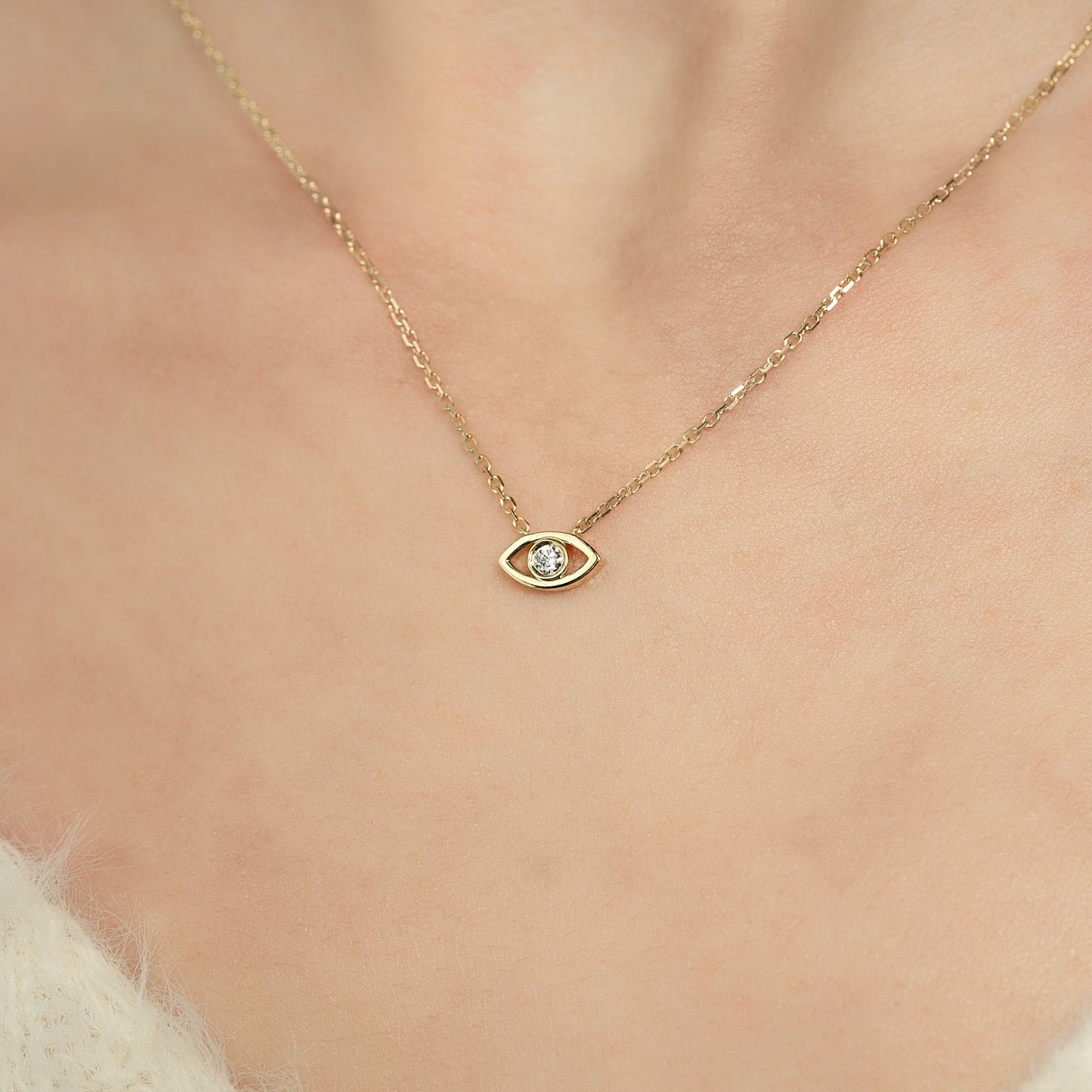 0.19 CT Round Leaf Pendant Lab Grown Diamond Necklace in Solid Gold