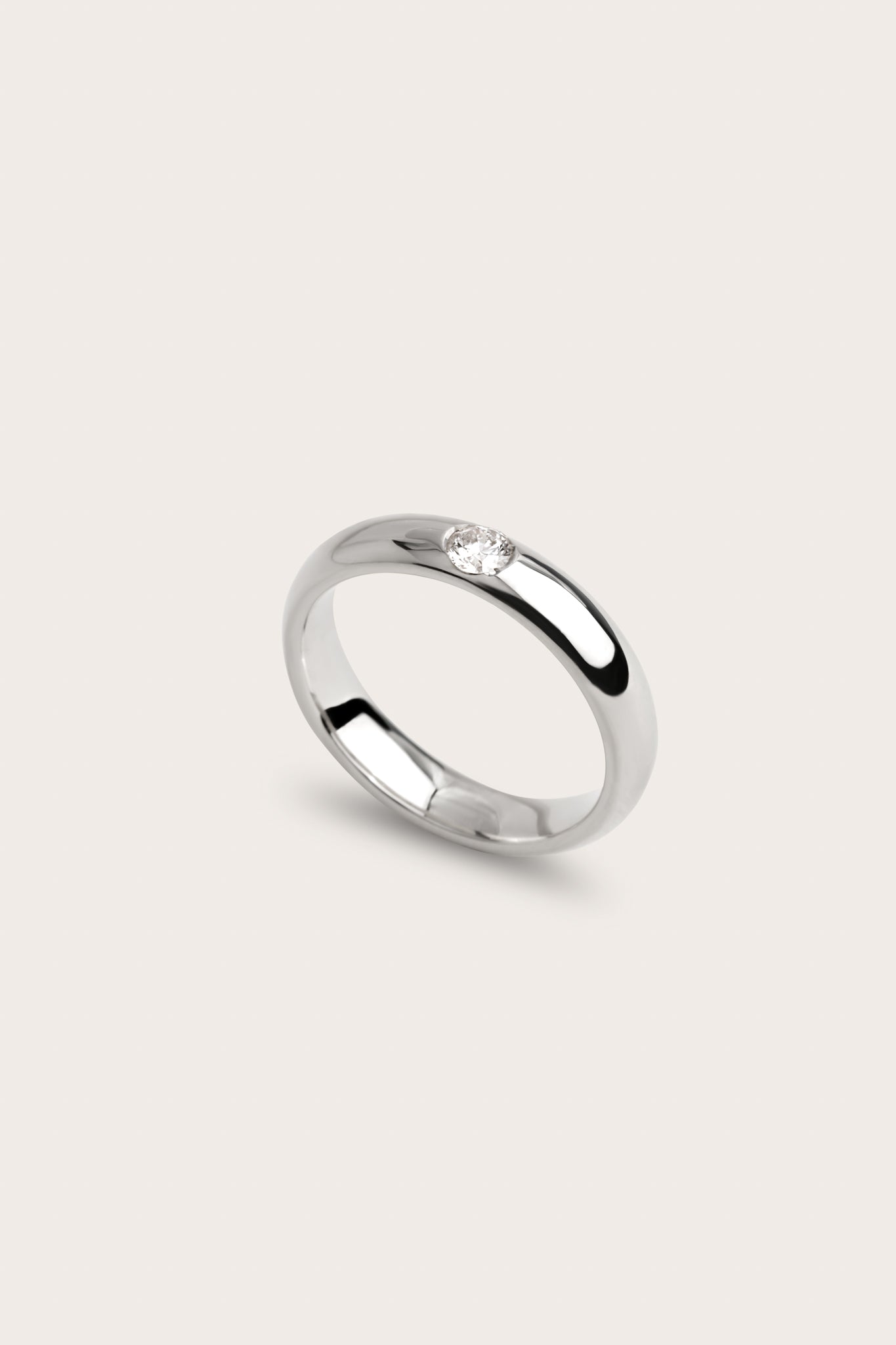 0.2 TCW Round Diamond Curved Pave DEF/VVS Lab Grown Wedding Band