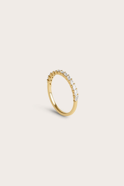 0.2 TCW Round Diamond Curved Pave DEF/VVS Lab Grown Wedding Band