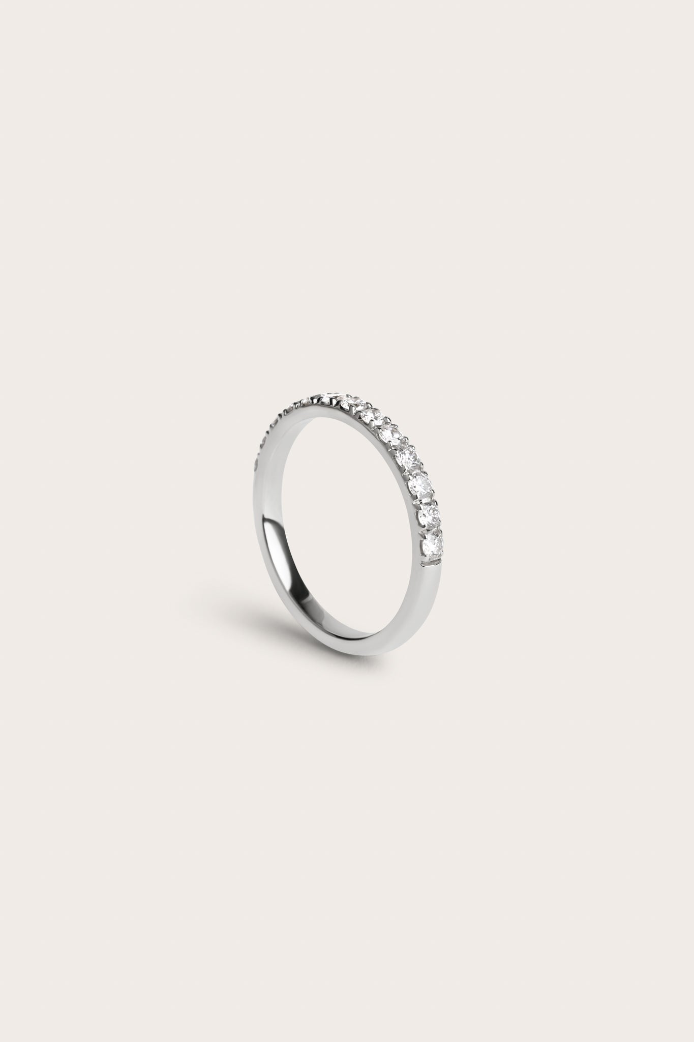 0.2 TCW Round Diamond Curved Pave DEF/VVS Lab Grown Wedding Band