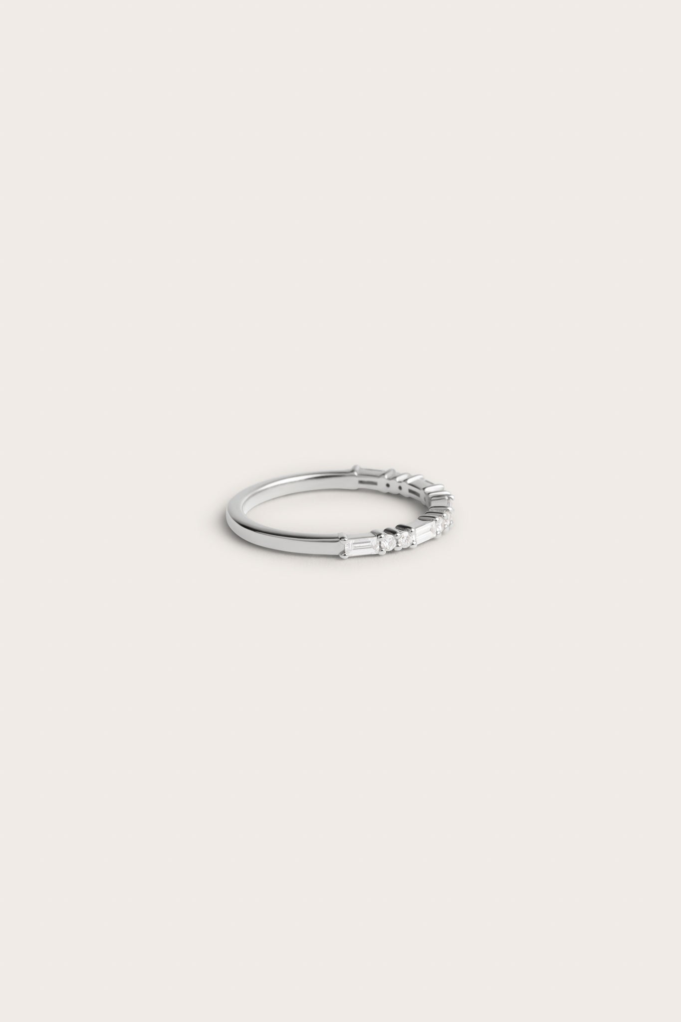0.2 TCW Round Diamond Curved Pave DEF/VVS Lab Grown Wedding Band