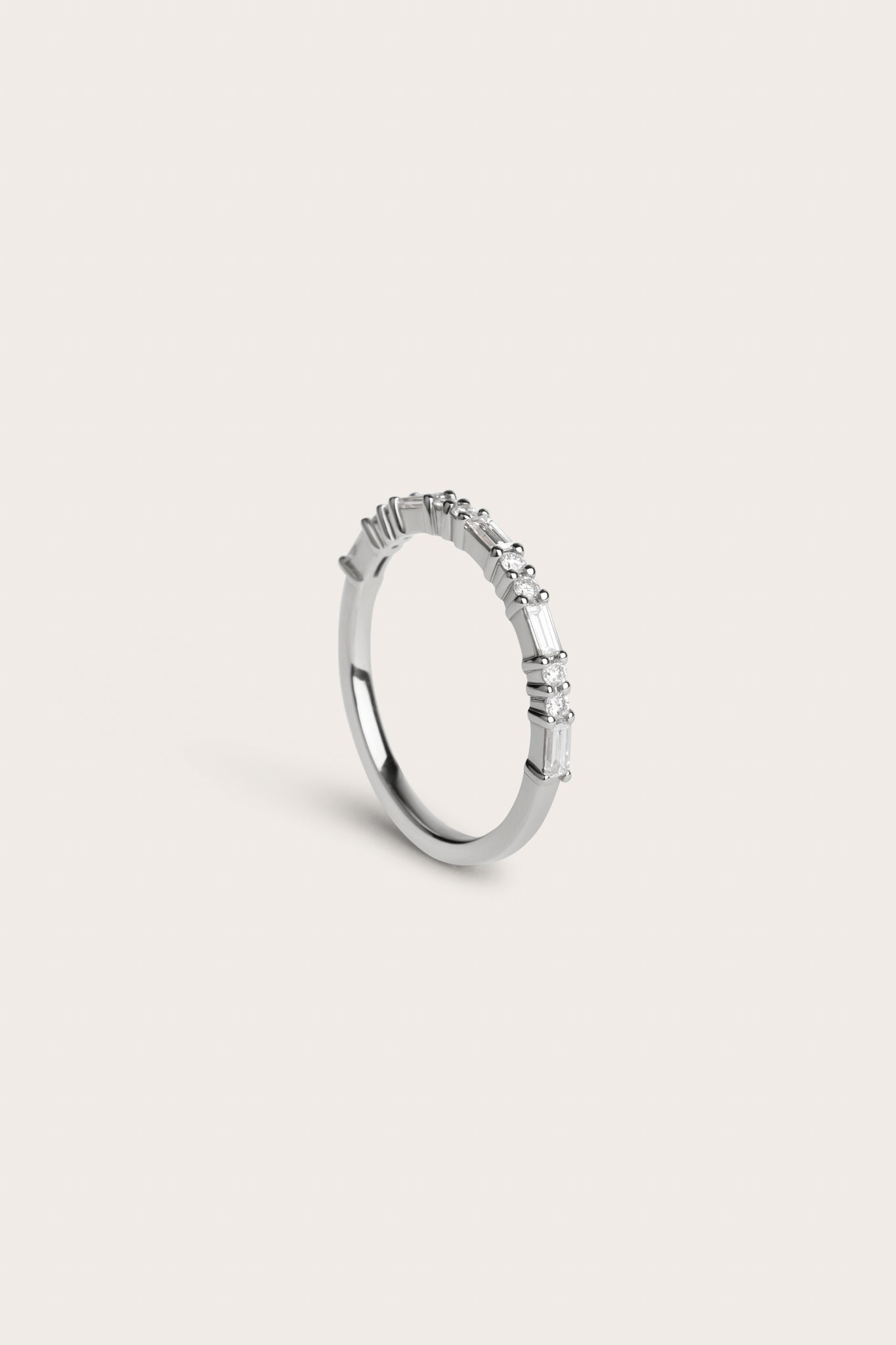 0.2 TCW Round Diamond Curved Pave DEF/VVS Lab Grown Wedding Band