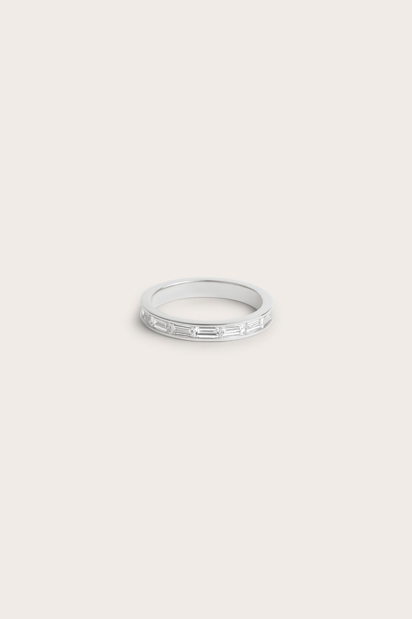 0.2 TCW Round Diamond Curved Pave DEF/VVS Lab Grown Wedding Band