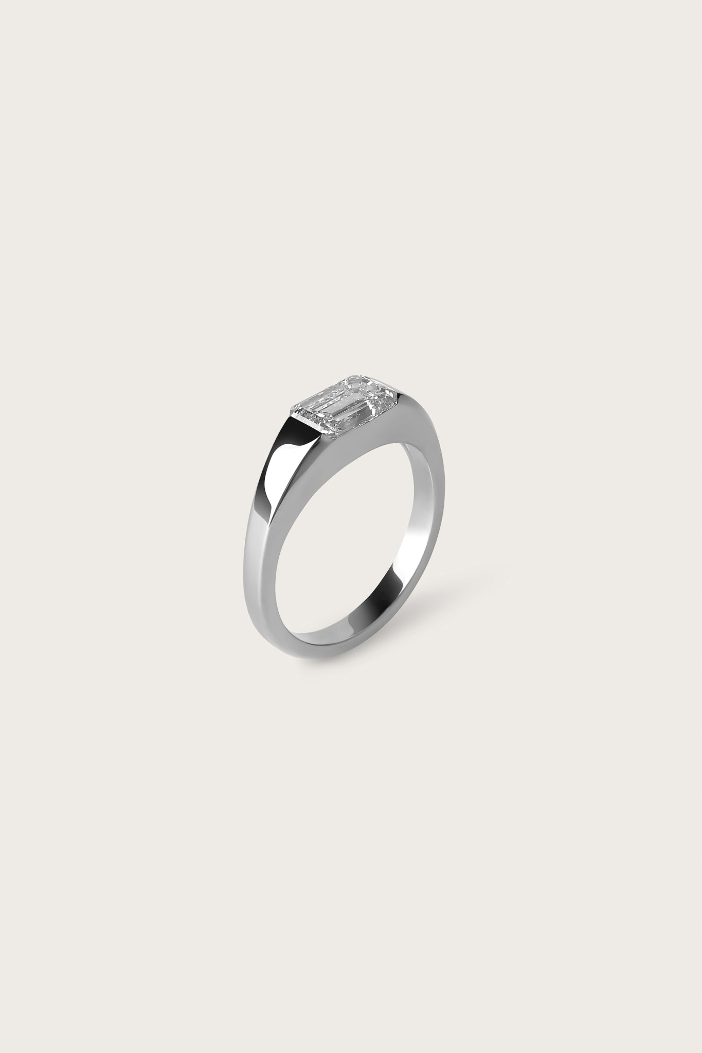 0.2 TCW Round Diamond Curved Pave DEF/VVS Lab Grown Wedding Band