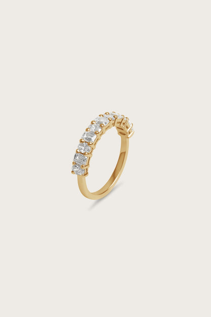 0.2 TCW Round Diamond Curved Pave DEF/VVS Lab Grown Wedding Band