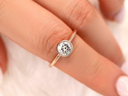 2 CT Emerald Pave Moissanite Engagement Ring