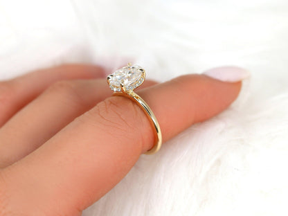 2 CT Emerald Pave Moissanite Engagement Ring