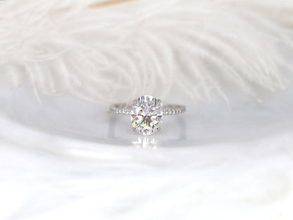 2 CT Emerald Pave Moissanite Engagement Ring