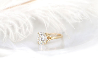 2 CT Emerald Pave Moissanite Engagement Ring