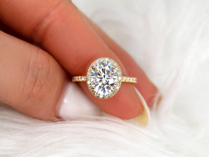 2 CT Emerald Pave Moissanite Engagement Ring