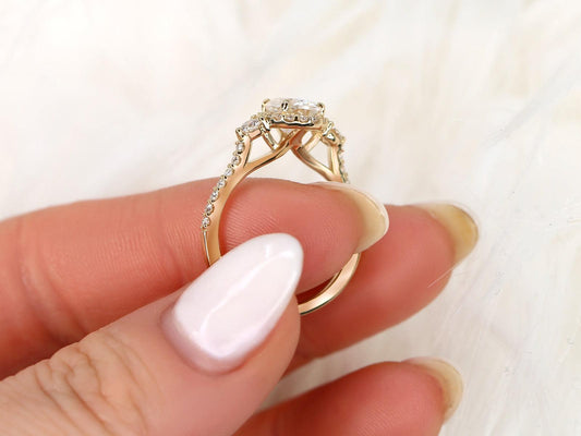 2 CT Emerald Pave Moissanite Engagement Ring