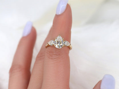 2 CT Emerald Pave Moissanite Engagement Ring