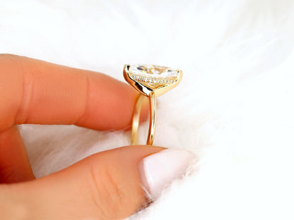 2 CT Emerald Pave Moissanite Engagement Ring