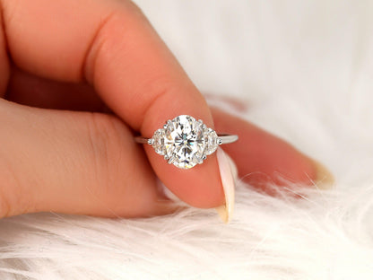 2 CT Emerald Pave Moissanite Engagement Ring