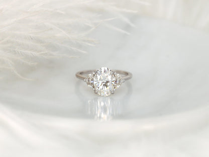 2 CT Emerald Pave Moissanite Engagement Ring