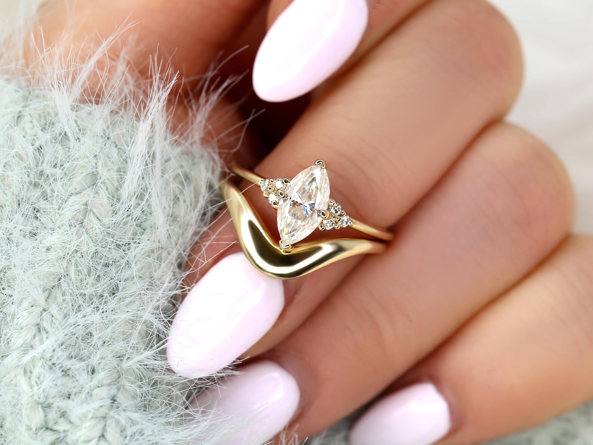 3.0 CT Elongated Cushion Solitaire Moissanite Diamond Bridal Ring Set