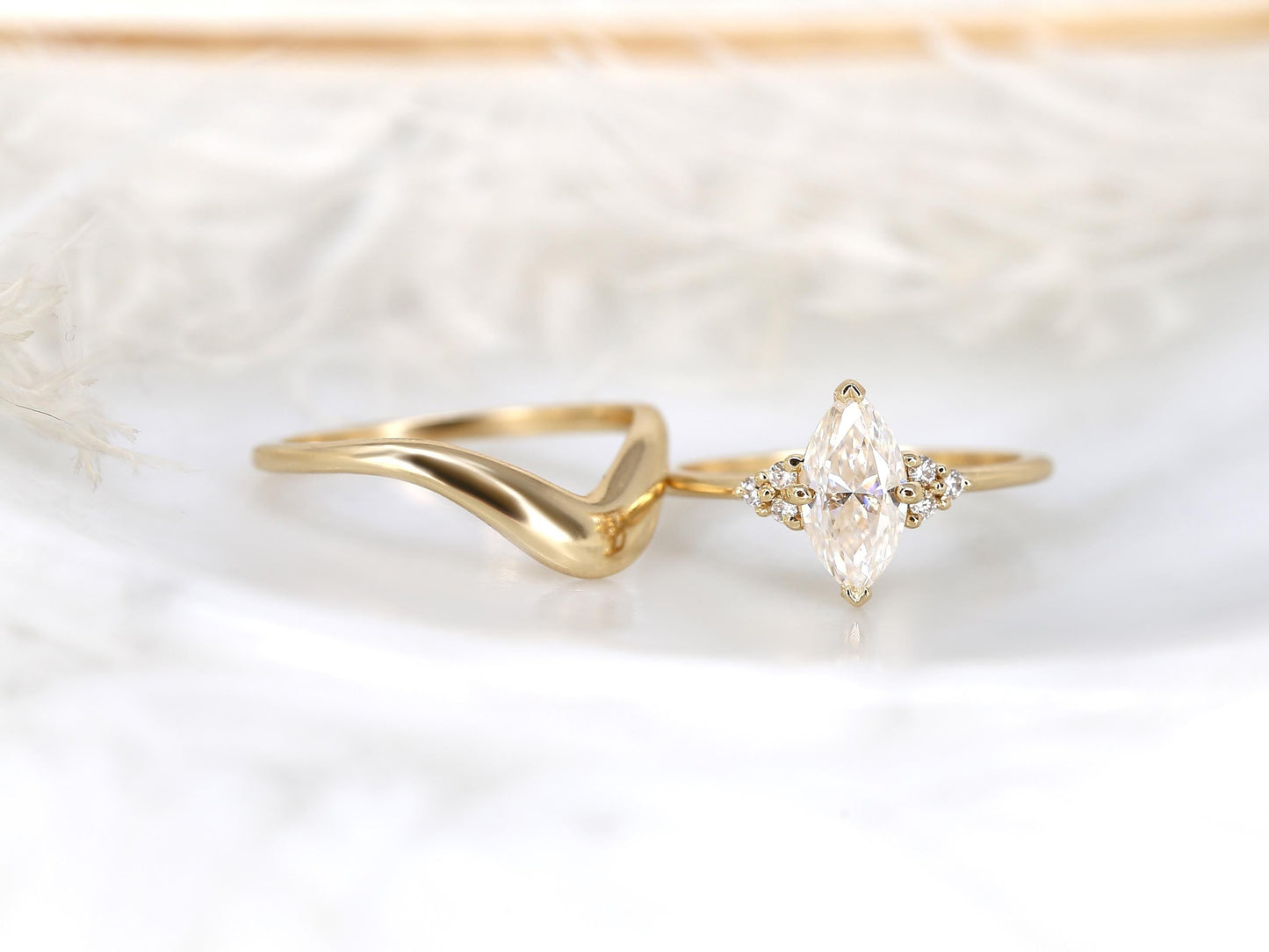 3.0 CT Elongated Cushion Solitaire Moissanite Diamond Bridal Ring Set