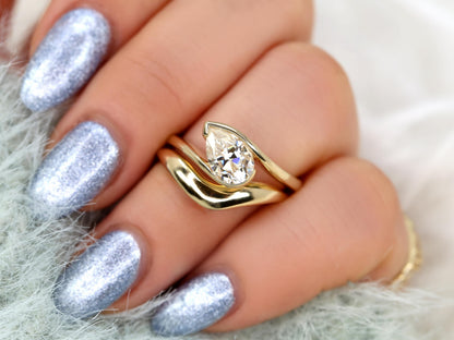 3.0 CT Elongated Cushion Solitaire Moissanite Diamond Bridal Ring Set