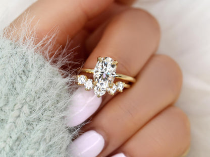 3.0 CT Elongated Cushion Solitaire Moissanite Diamond Bridal Ring Set
