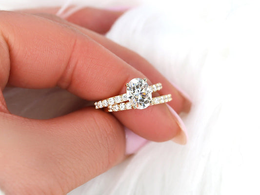 3.0 CT Elongated Cushion Solitaire Moissanite Diamond Bridal Ring Set