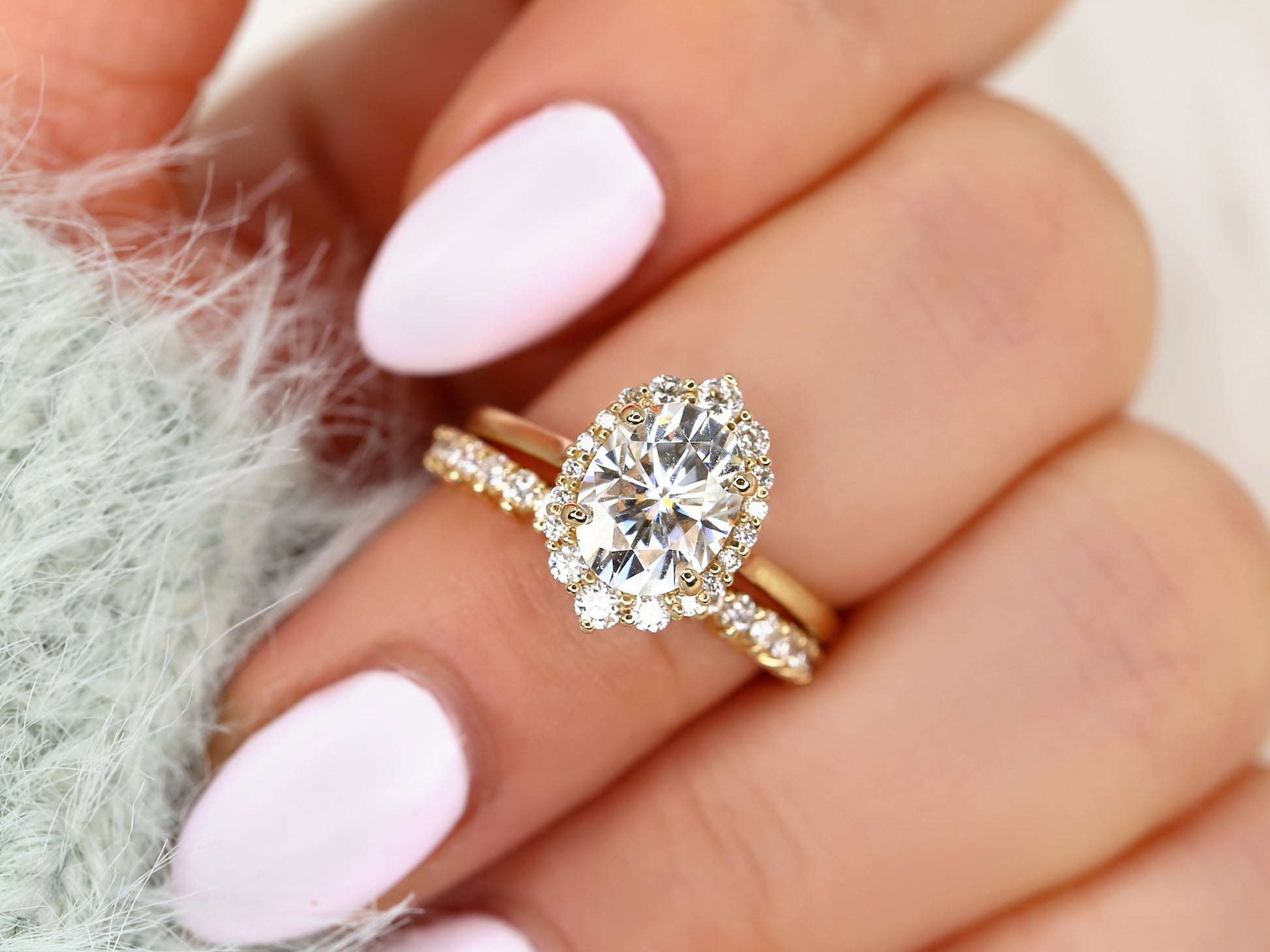 3.0 CT Elongated Cushion Solitaire Moissanite Diamond Bridal Ring Set