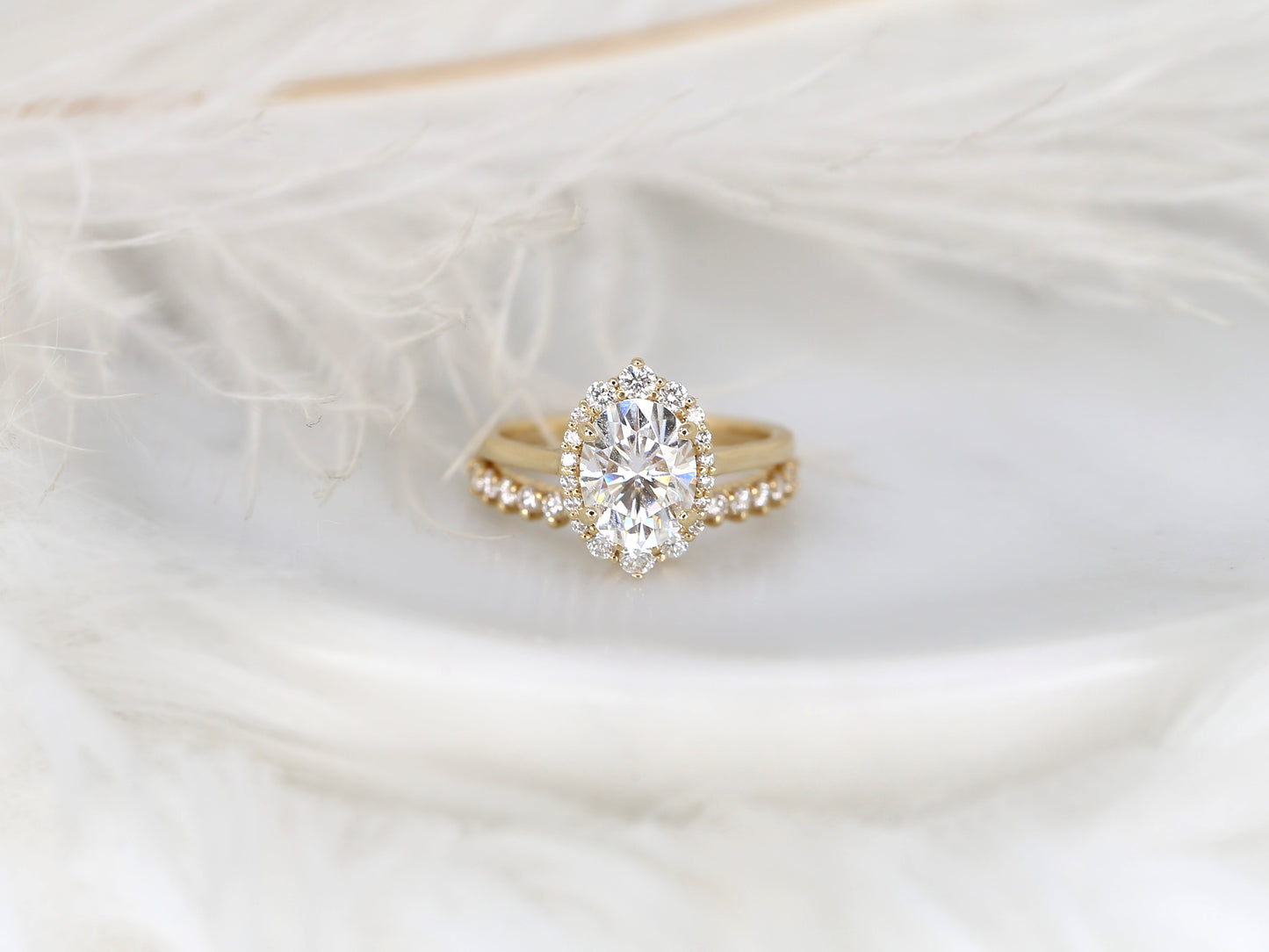 3.0 CT Elongated Cushion Solitaire Moissanite Diamond Bridal Ring Set
