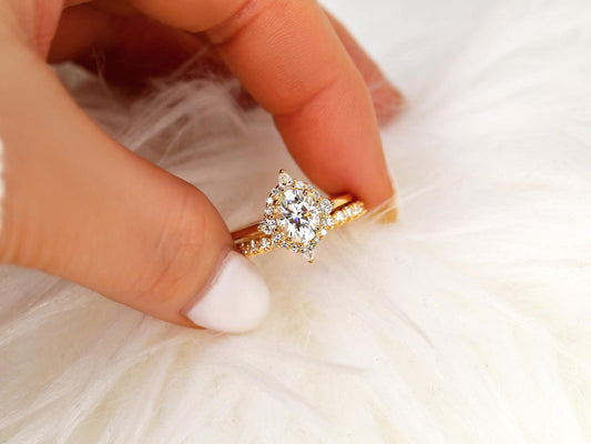 3.0 CT Elongated Cushion Solitaire Moissanite Diamond Bridal Ring Set