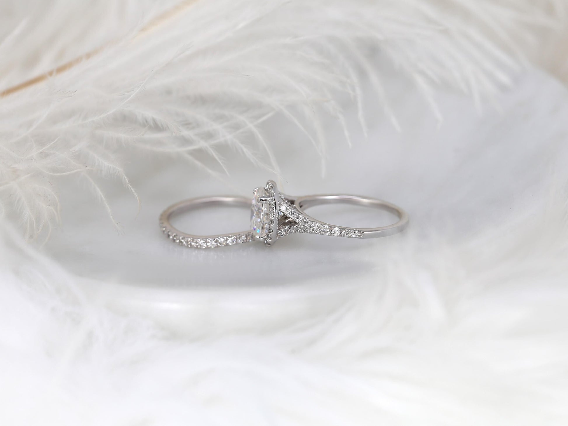 3.0 CT Elongated Cushion Solitaire Moissanite Diamond Bridal Ring Set