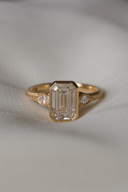 Round Swirl Semi Pave Engagement Ring – 1 CT Moissanite Diamond