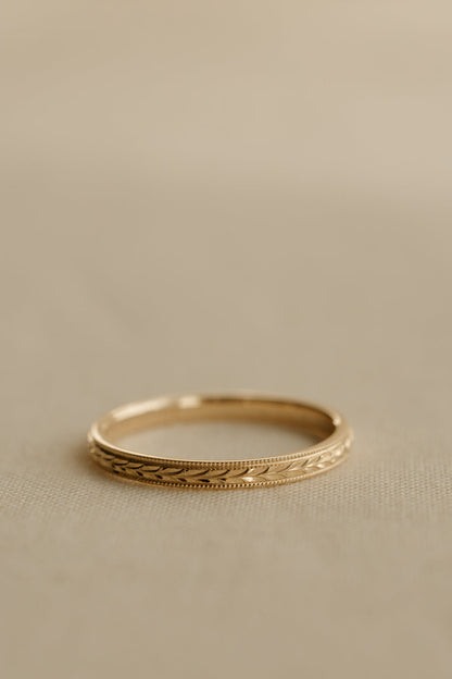 0.13 TCW Round Twisted Moissanite Wedding Band