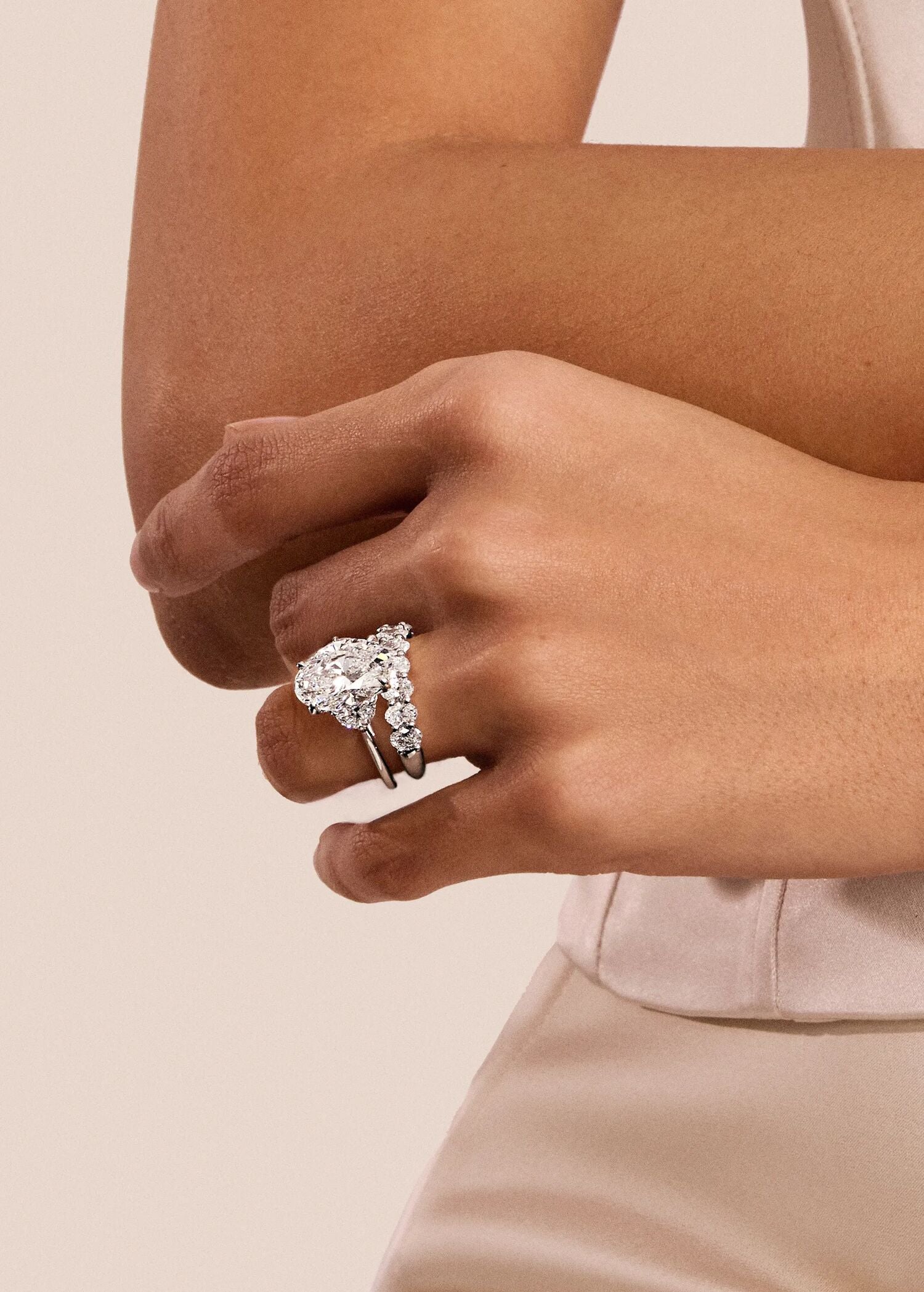 Oval Solitaire With Raised Basket Gallery Lab Grown Diamond Engagement Ring