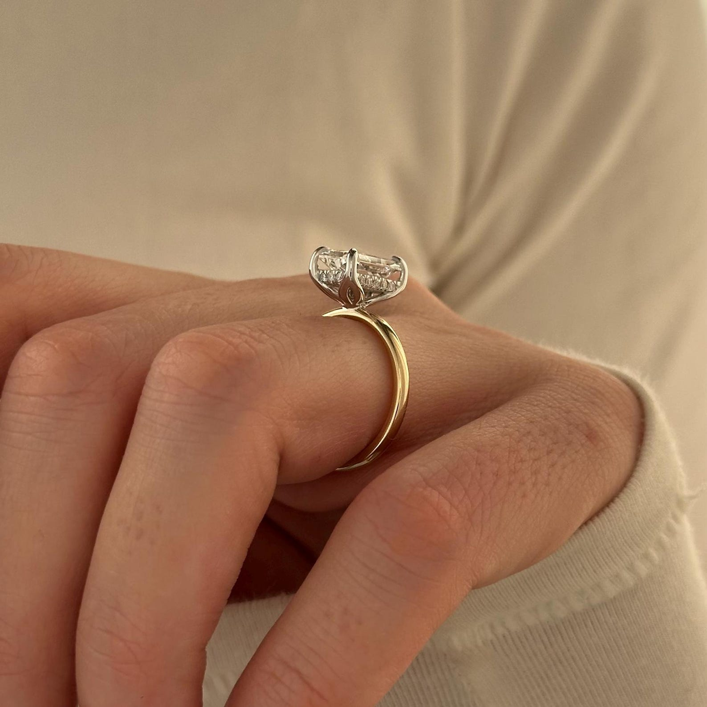 Round Halo, Pave & Split Shank Engagement Ring – 1.93 CT Lab Grown Diamond