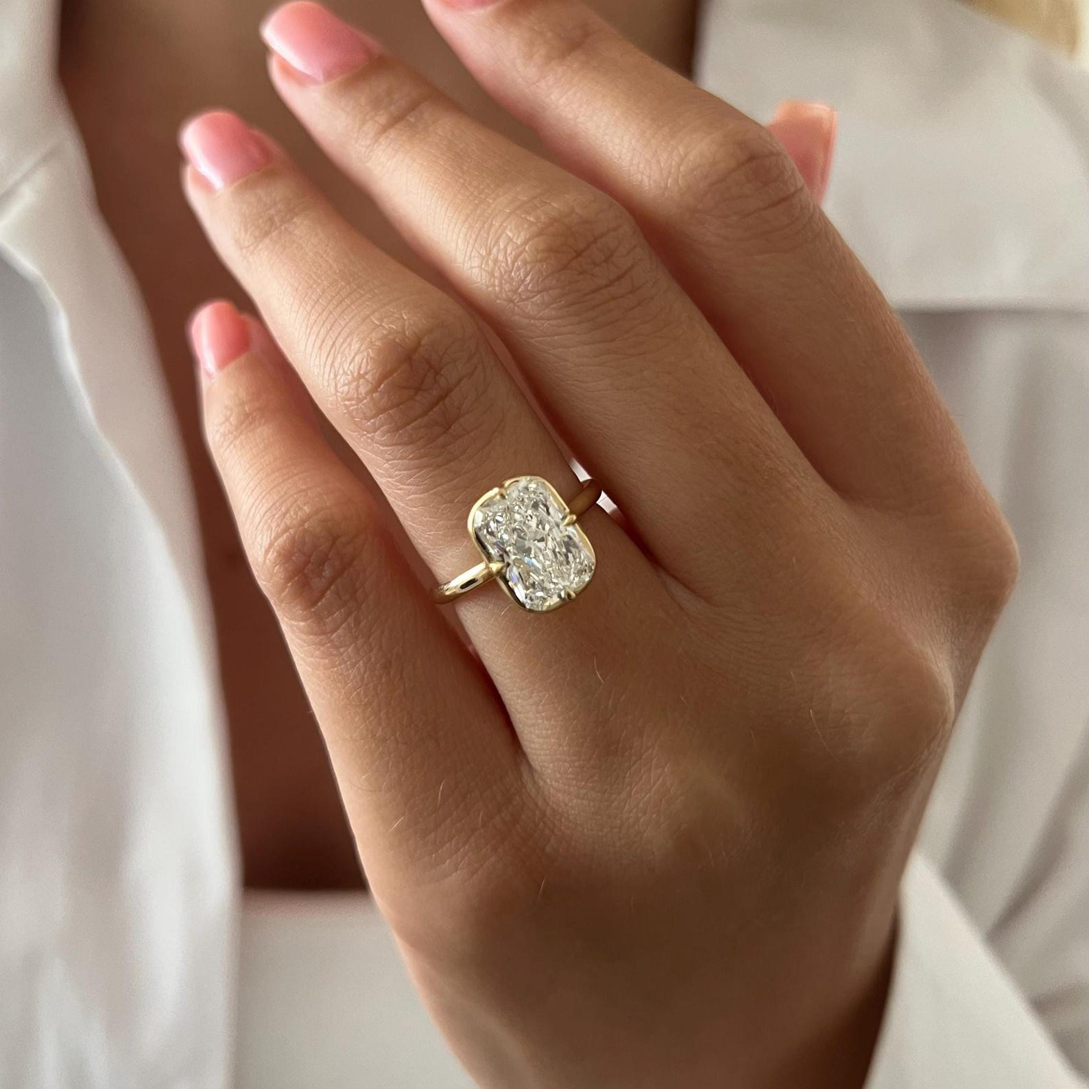 Round Halo, Pave & Split Shank Engagement Ring – 1.93 CT Lab Grown Diamond