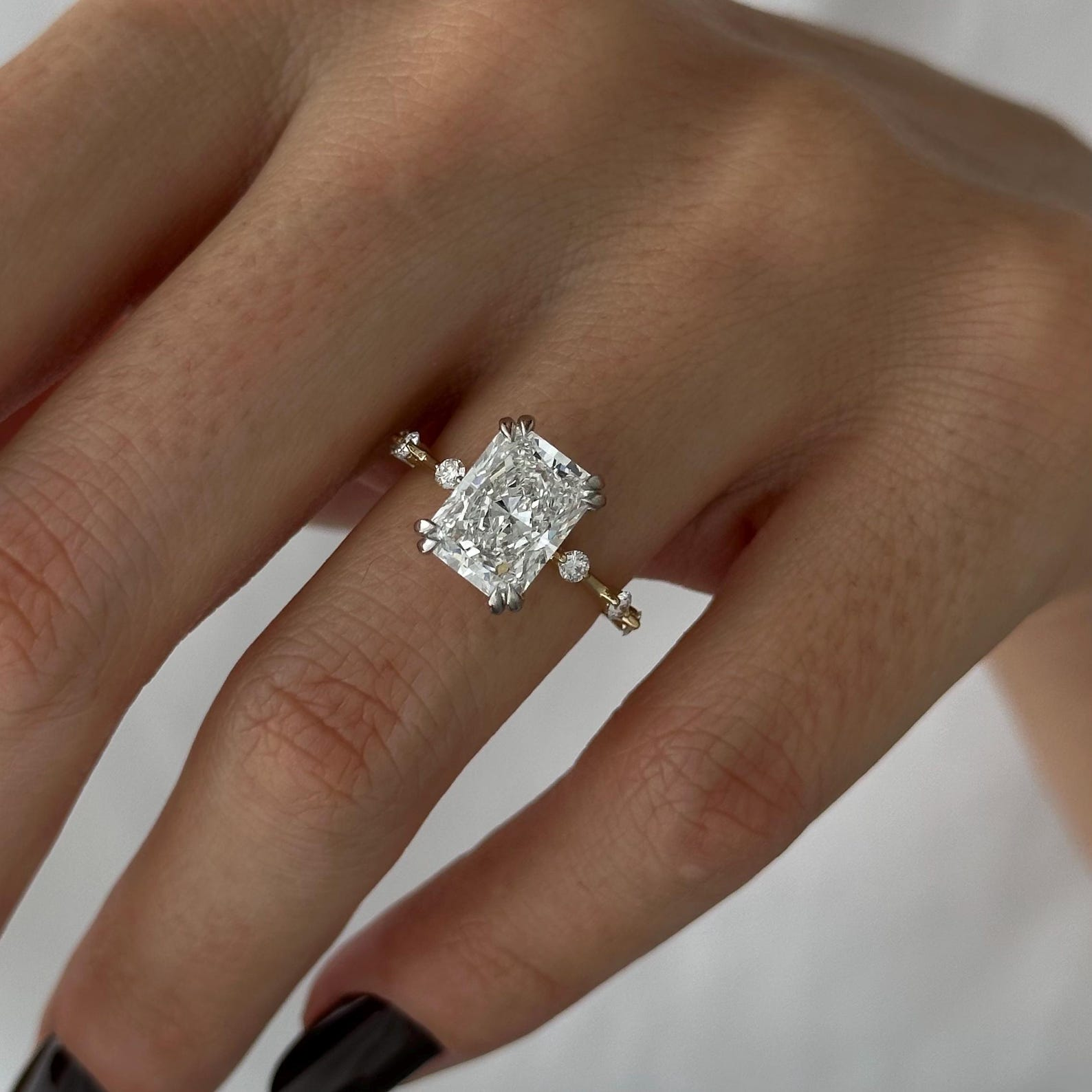 Round Halo, Pave & Split Shank Engagement Ring – 1.93 CT Lab Grown Diamond