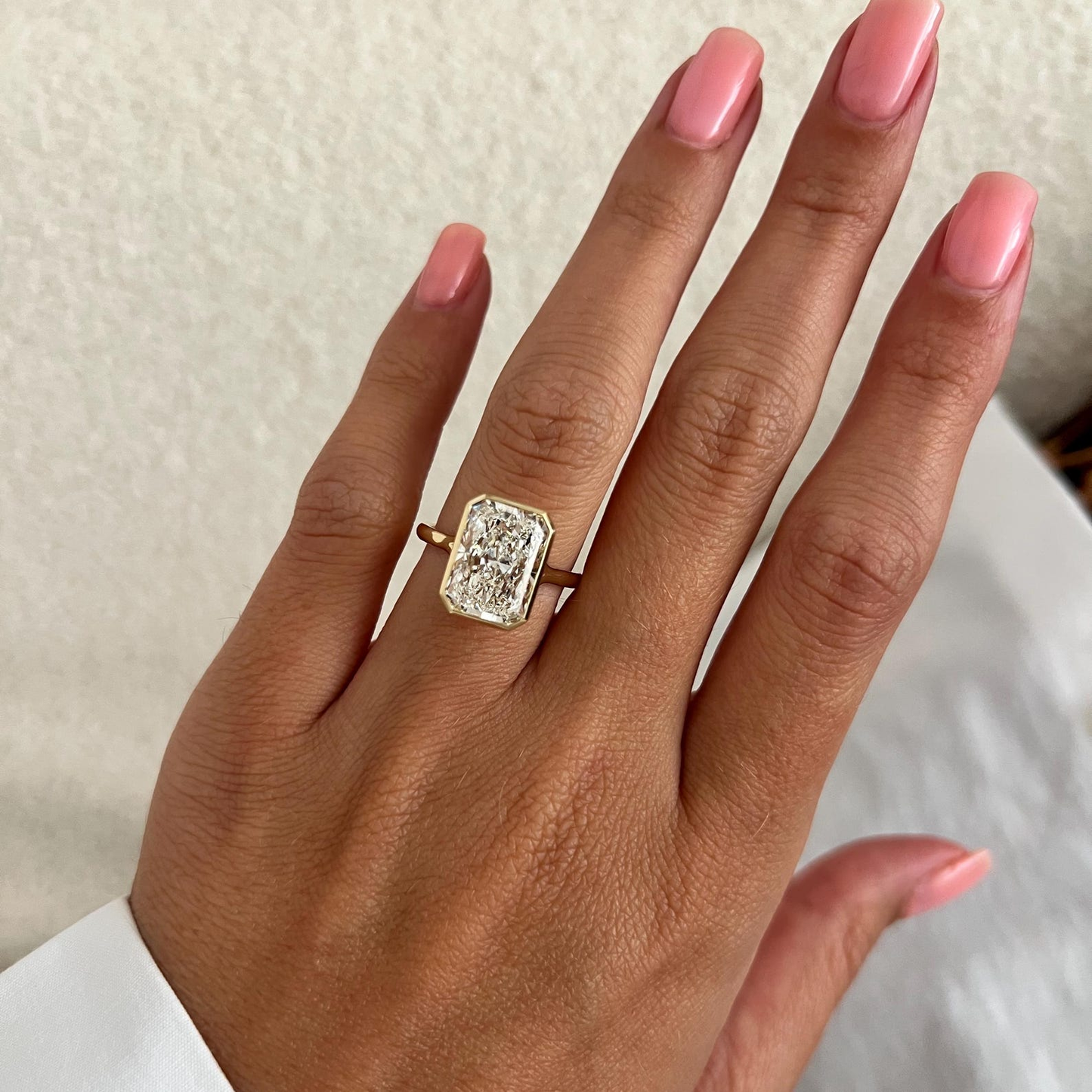 Round Halo, Pave & Split Shank Engagement Ring – 1.93 CT Lab Grown Diamond