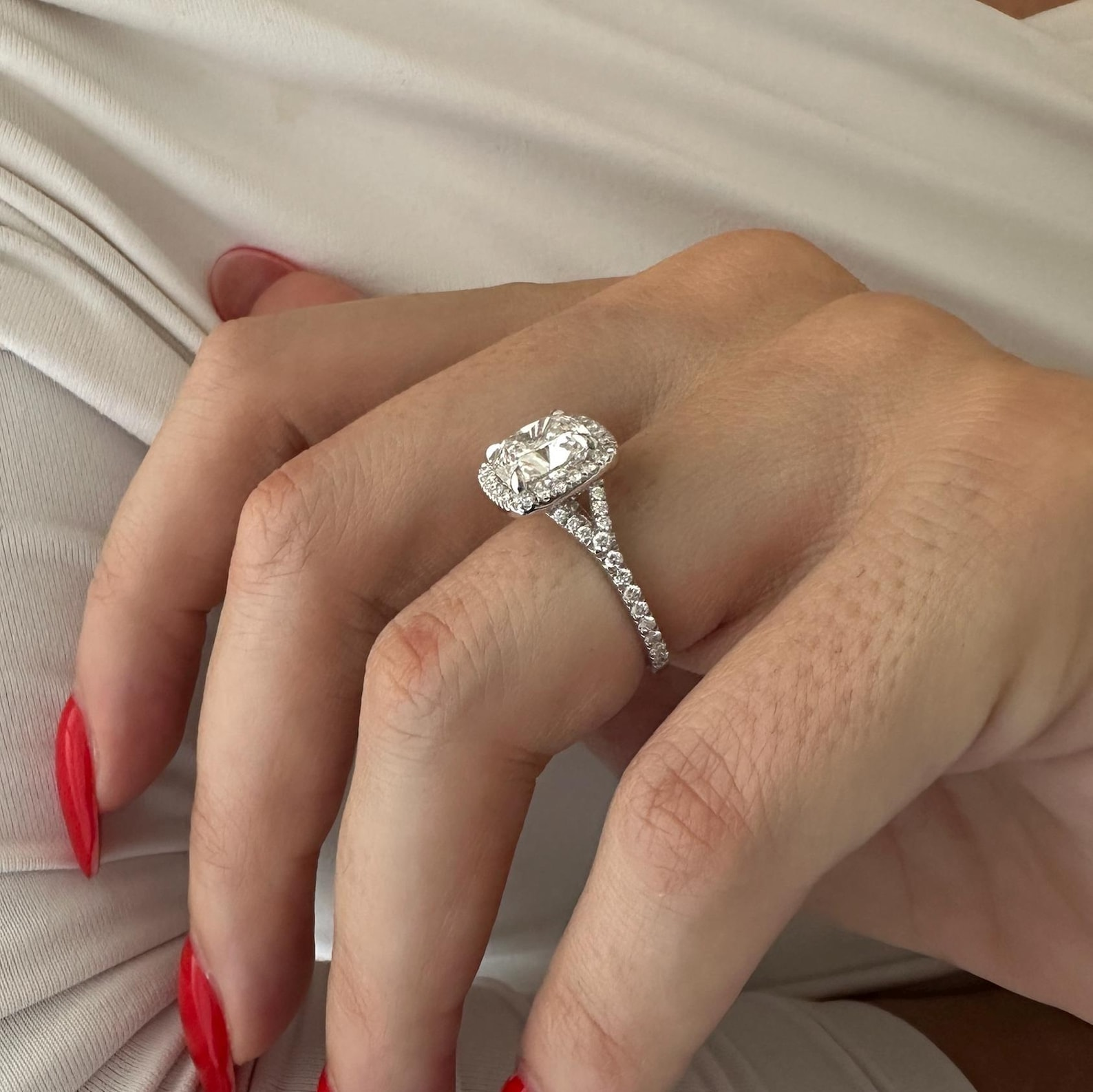 Round Halo, Pave & Split Shank Engagement Ring – 1.93 CT Lab Grown Diamond