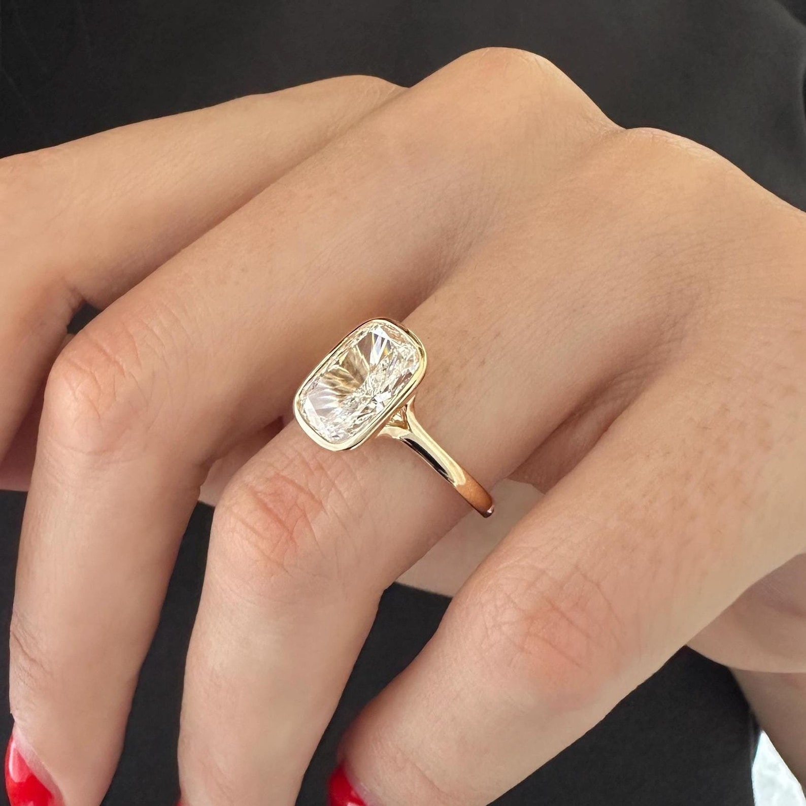 Round Halo, Pave & Split Shank Engagement Ring – 1.93 CT Lab Grown Diamond