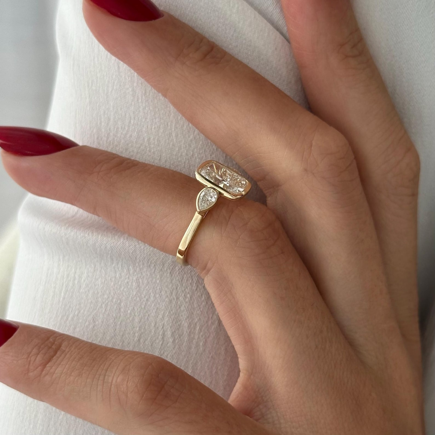 Round Halo, Pave & Split Shank Engagement Ring – 1.93 CT Lab Grown Diamond