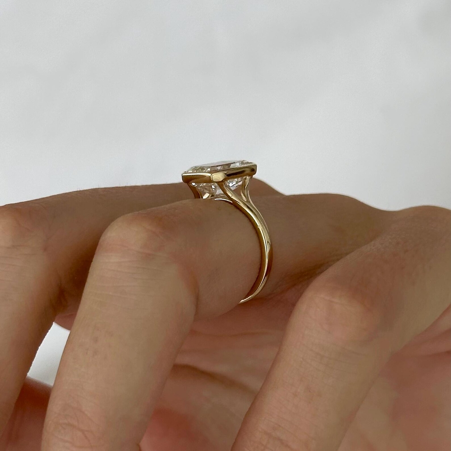 Round Halo, Pave & Split Shank Engagement Ring – 1.93 CT Lab Grown Diamond