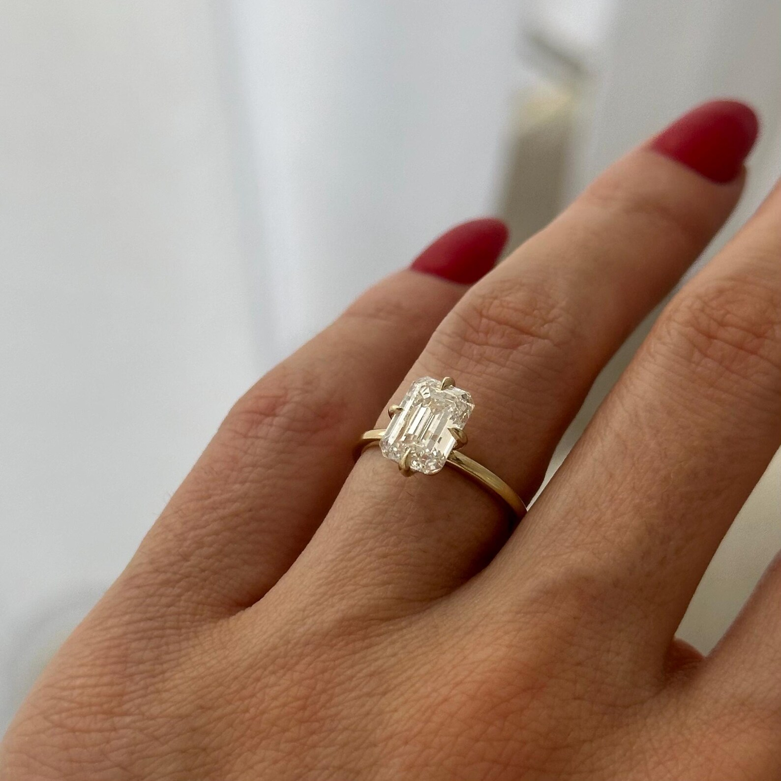 Round Halo, Pave & Split Shank Engagement Ring – 1.93 CT Lab Grown Diamond
