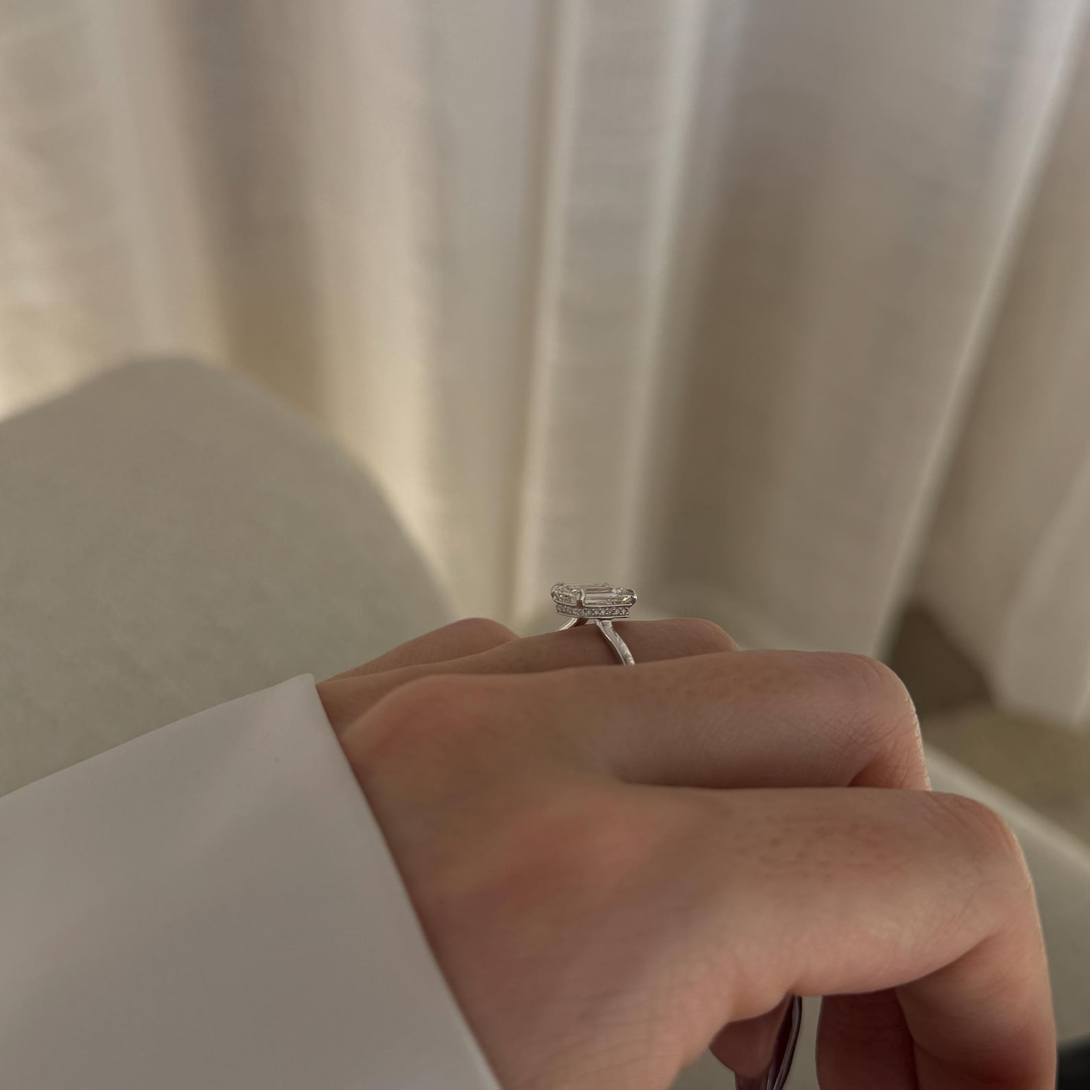 Round Halo, Pave & Split Shank Engagement Ring – 1.93 CT Lab Grown Diamond