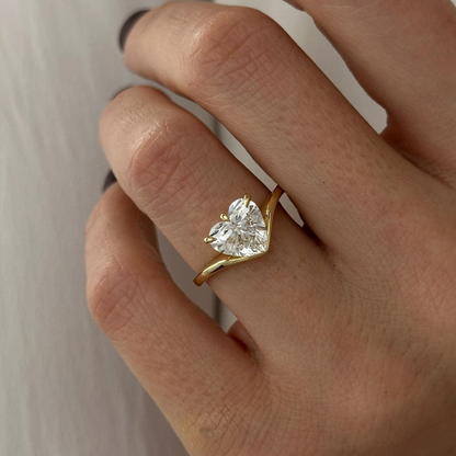 Heart Swirl Solitaire Engagement Ring – 2 CT Lab Grown Diamond