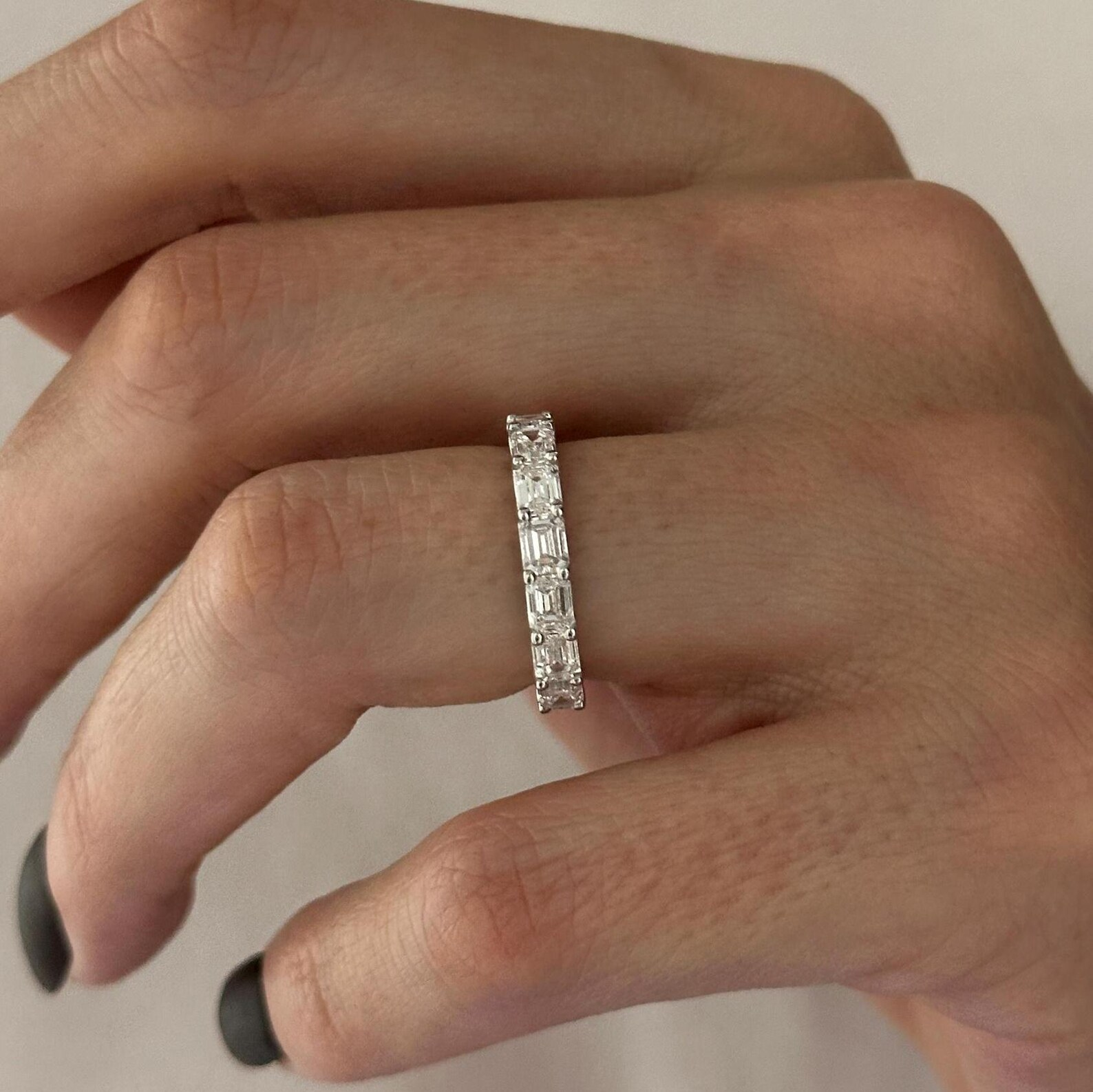 0.13 TCW Round Twisted DEF/VVS Lab Grown Diamond Wedding Band