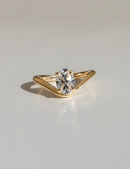 1 CT Oval Cut Solitaire Lab Grown Diamond Ring With Sunrise Styled Wedding Band