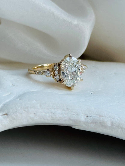 Moval Swirl Semi Pave Engagement Ring – 2.5 CT Lab Grown Diamond