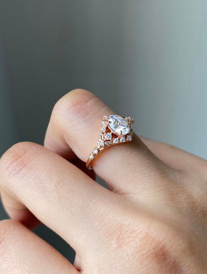 Moval Swirl Semi Pave Engagement Ring – 2.5 CT Lab Grown Diamond