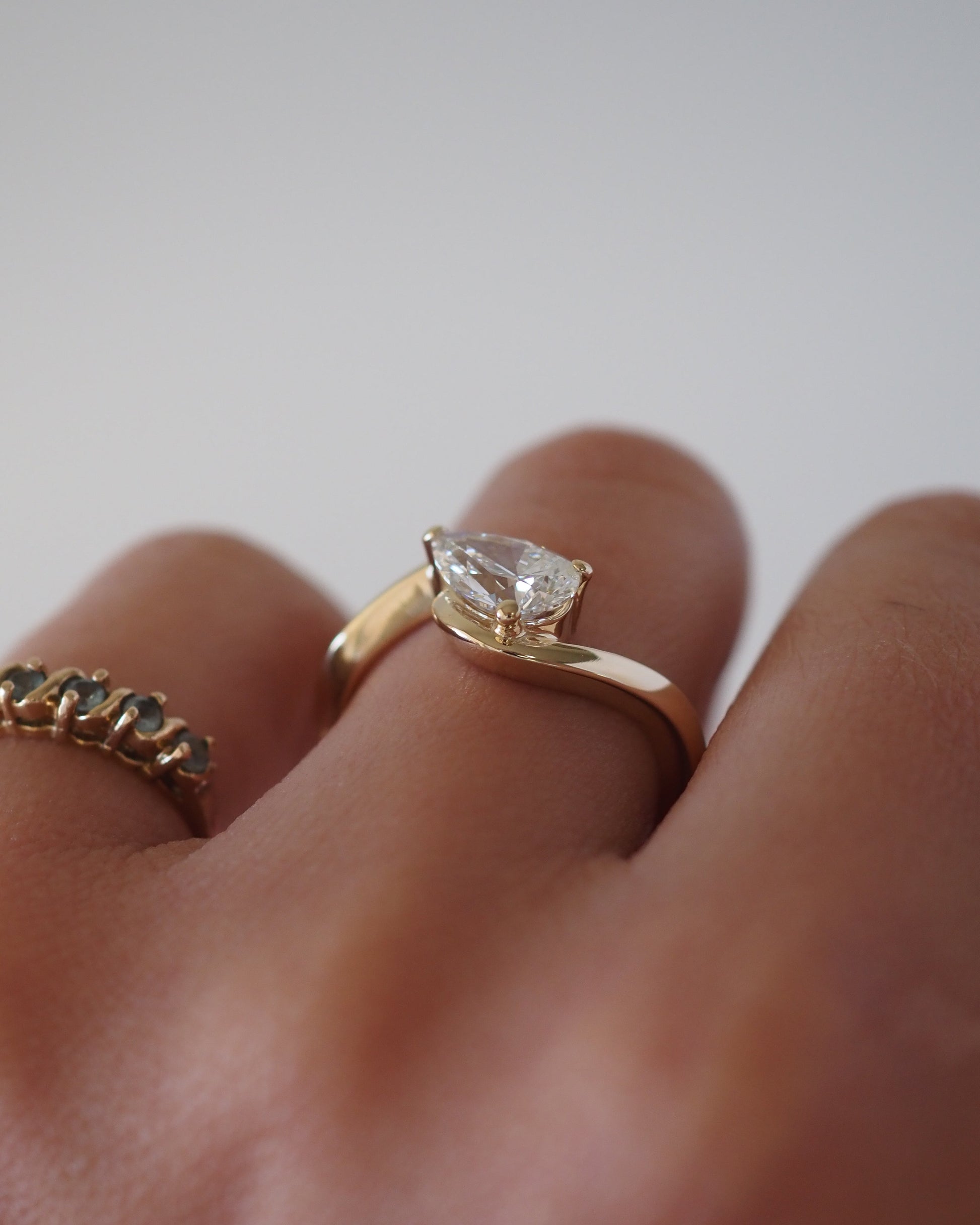 Round Swirl Semi Pave Engagement Ring – 1 CT Moissanite Diamond