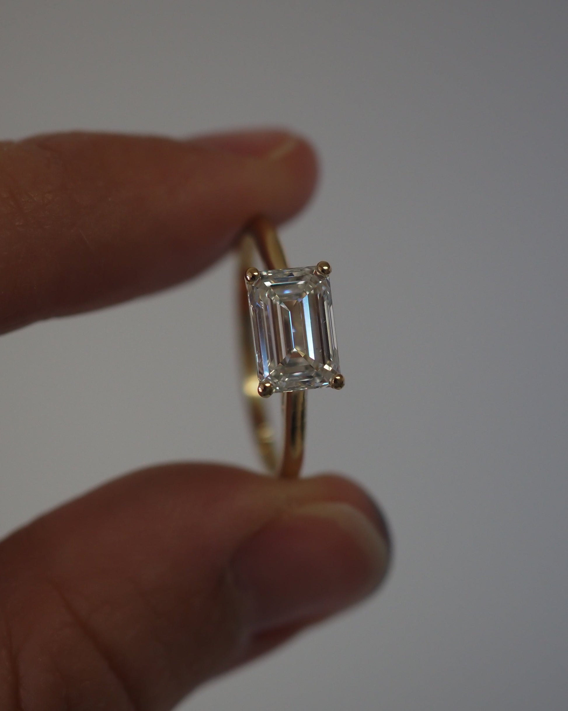 Round Swirl Semi Pave Engagement Ring – 1 CT Moissanite Diamond