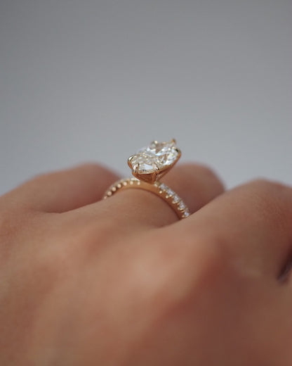 Round Swirl Semi Pave Engagement Ring – 1 CT Moissanite Diamond