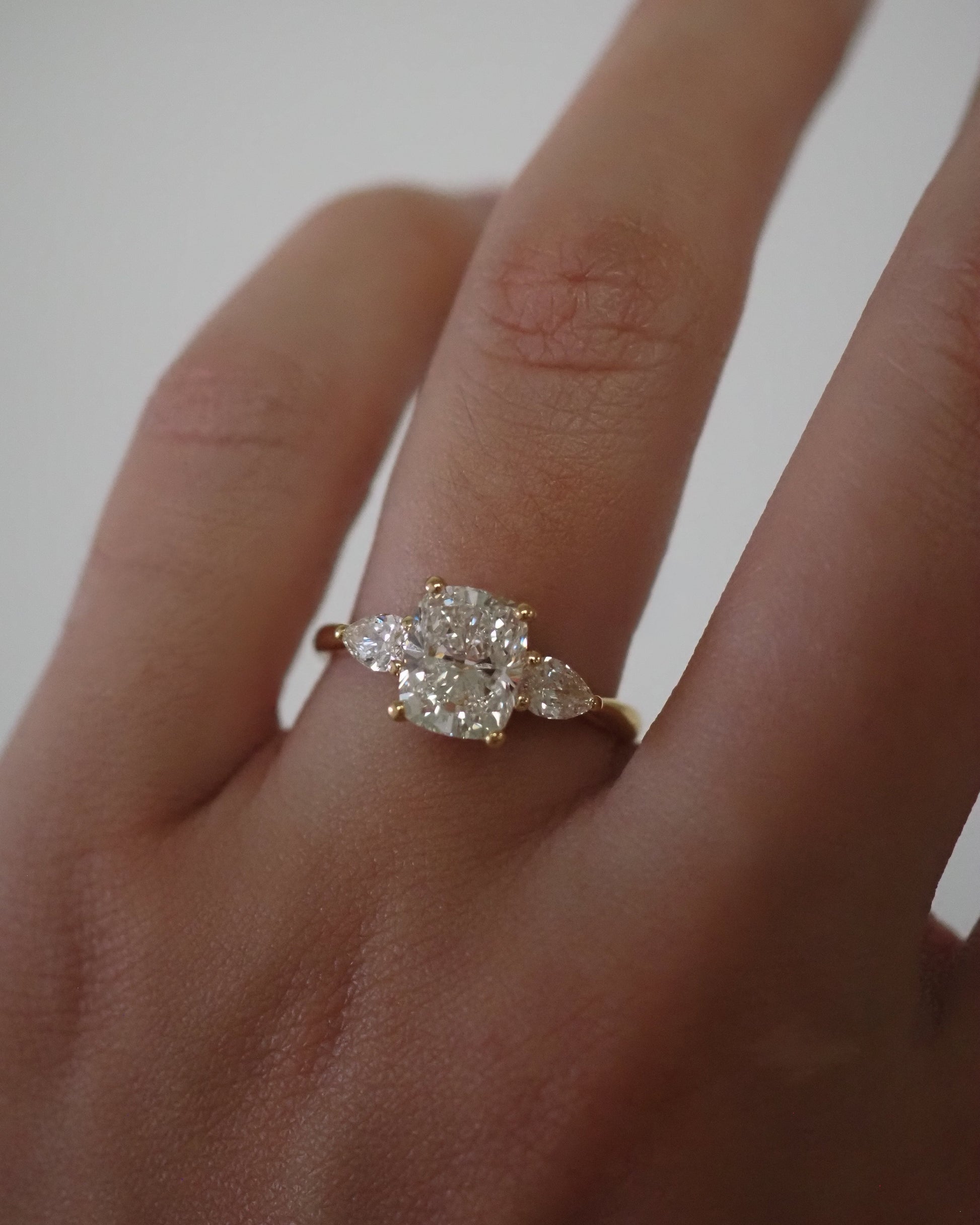 Round Swirl Semi Pave Engagement Ring – 1 CT Moissanite Diamond